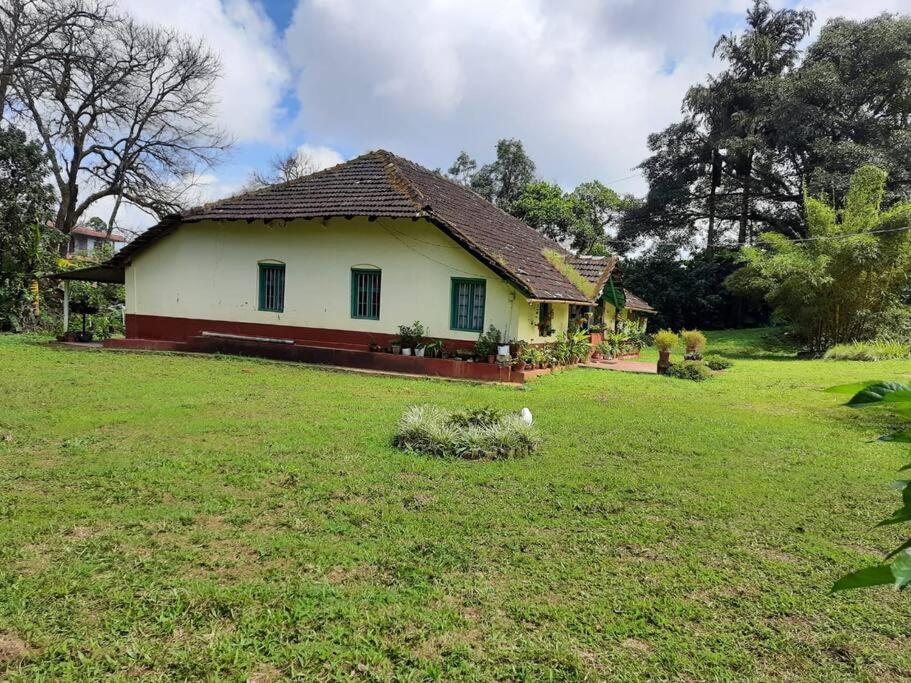 A Quaint Cottage With Rajah'S Seat View. Madikeri Luaran gambar