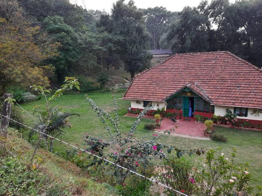 A Quaint Cottage With Rajah'S Seat View. Madikeri Luaran gambar